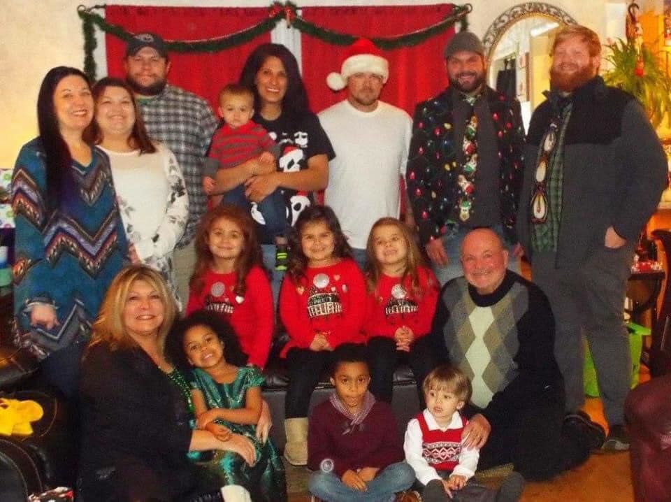 Crystal Bennett family Christmas photo
